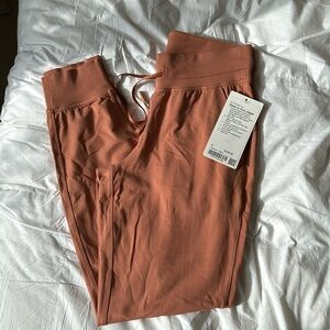 Ready to Rulu Jogger